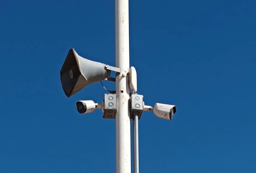 Sistema de seguridad CCTV con voceo instalado en planta LIPIGAS Arica